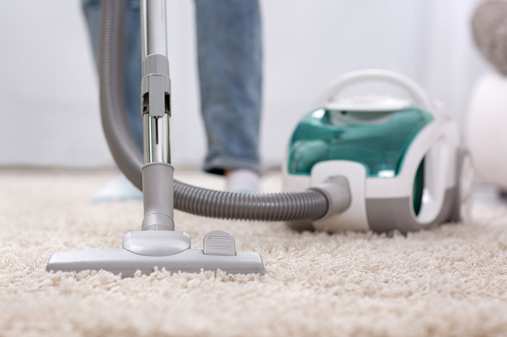 4 Budget-friendly Vacuum Cleaners