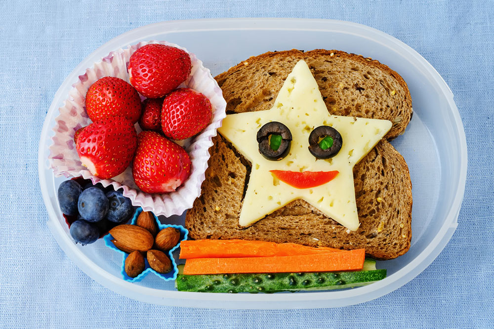 9 Healthy Packaged Snacks for Kids